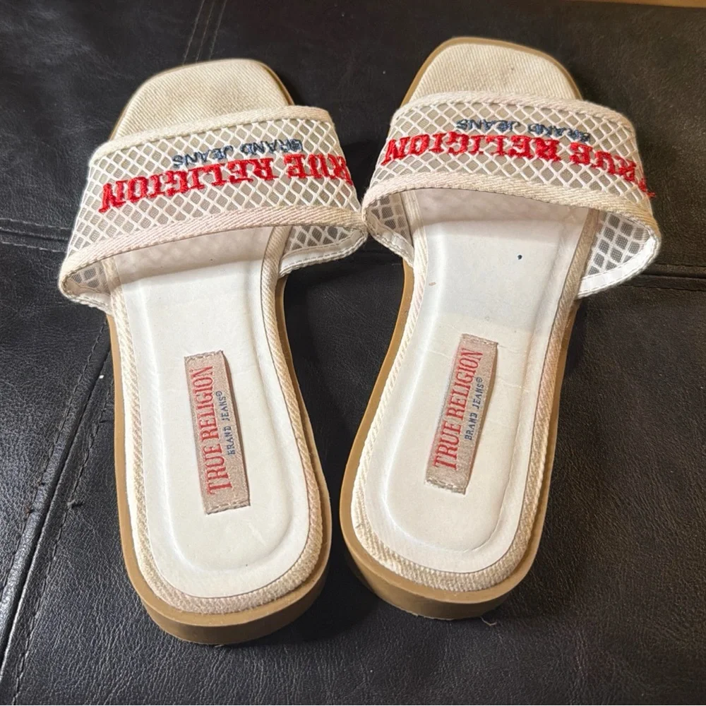 True Religion Cream and Red Slide Sandals